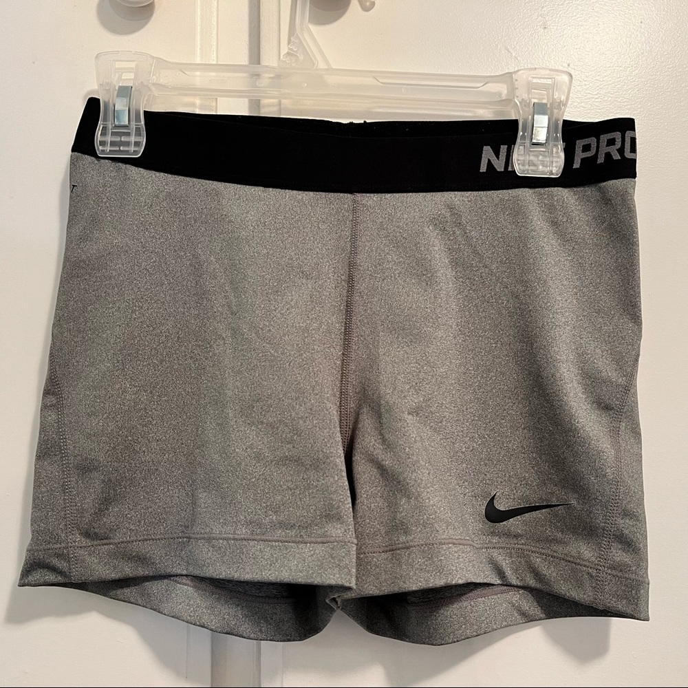 Like New Gray Nike Pro Dri-Fit Shorts - Large